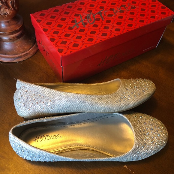 Flats - Picture 3 of 6